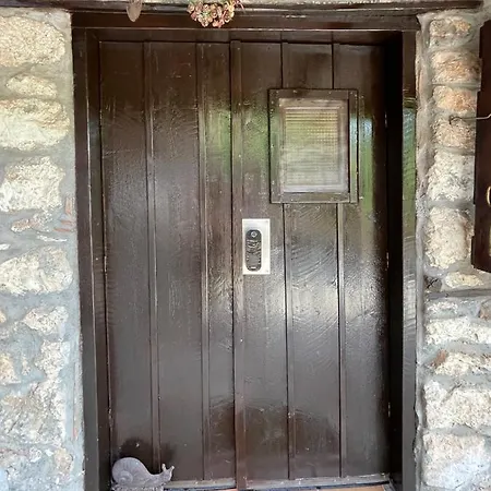 Agoriani Art Studio - Sweet Little Cottage Lilaia Exterior photo