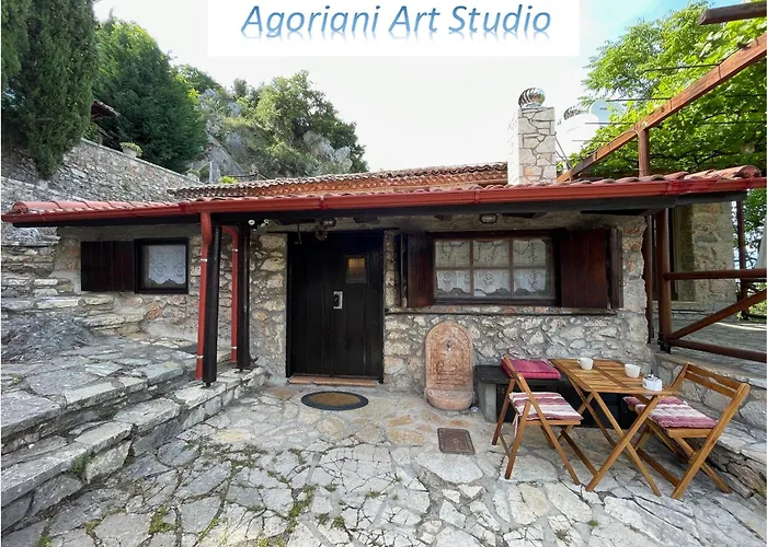 Agoriani Art Studio - Sweet Little Cottage