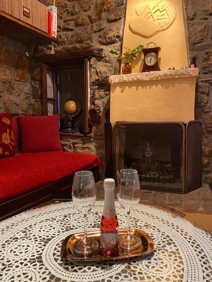 Agoriani Art - Sweet Little Holiday home