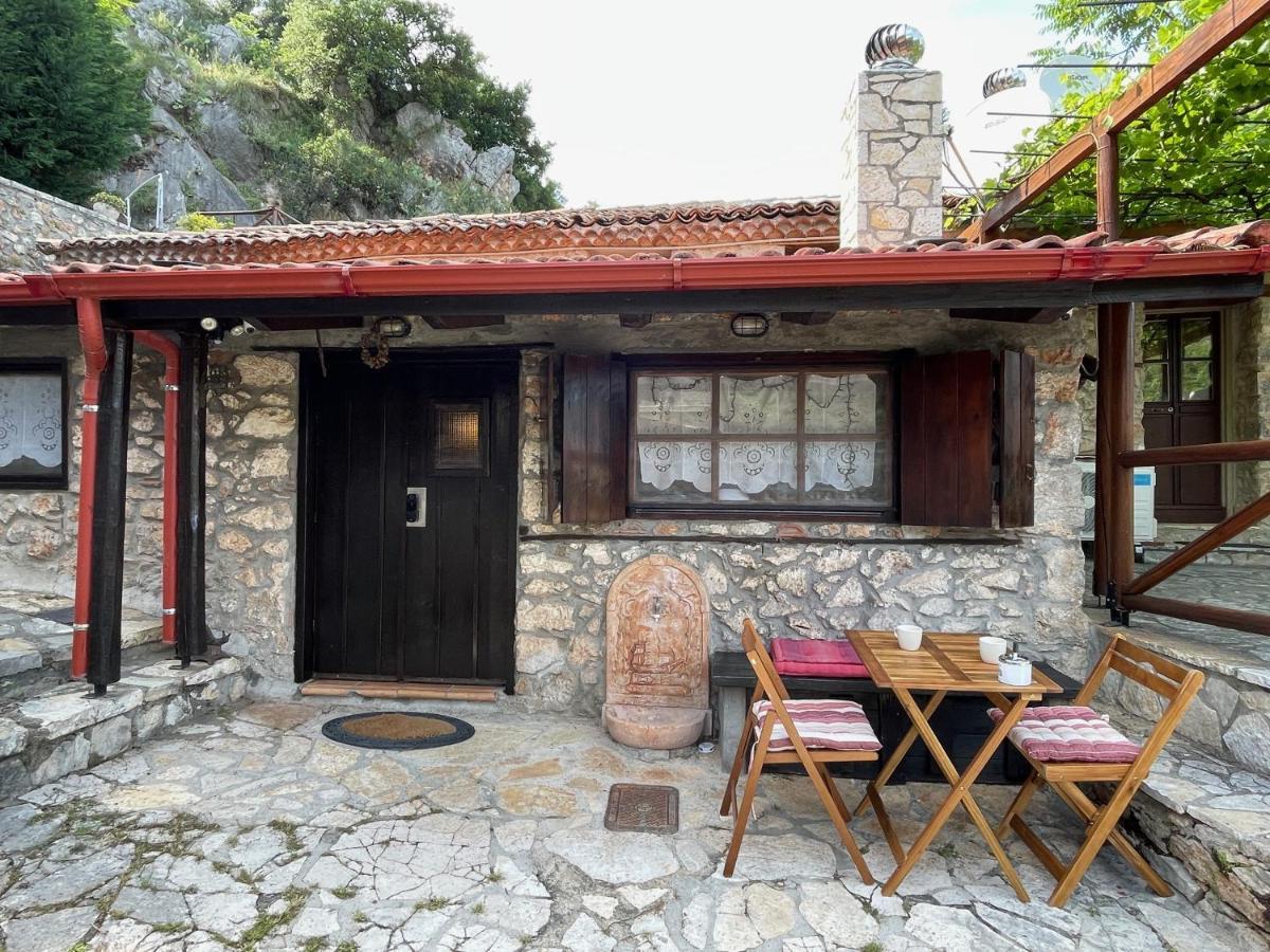 Holiday home Agoriani Art - Sweet Little Lilaia